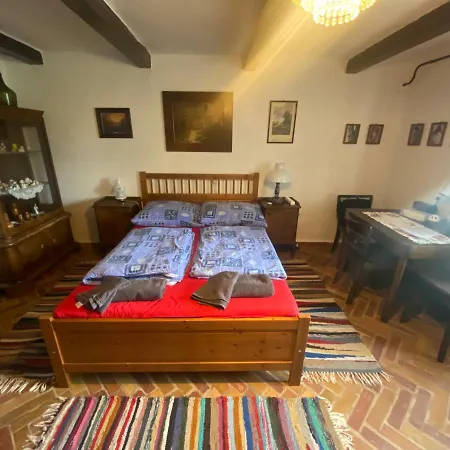 Tiszakanyar Vendeghaz Holiday home Tiszadada
